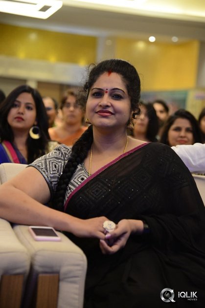 Kalyana-Vaibhogame-Movie-Audio-Launch